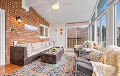 3509 Woodhurst Crescent, Mississauga, ON -  With Exterior