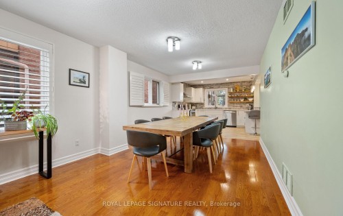 3509 Woodhurst Crescent, Mississauga, ON - Indoor Photo Showing Dining Room