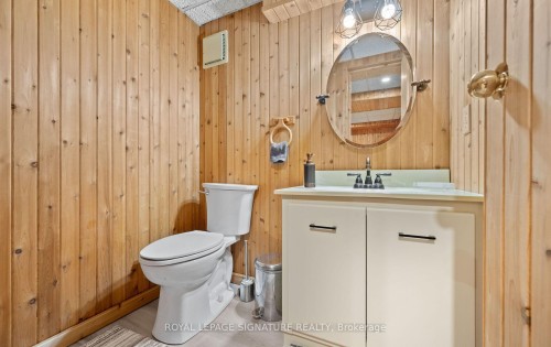 3509 Woodhurst Crescent, Mississauga, ON - Indoor Photo Showing Bathroom