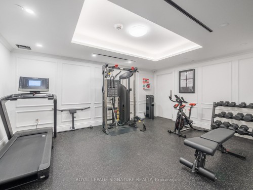 504-128 Pears Avenue, Toronto, ON - Indoor Photo Showing Gym Room