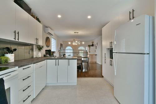 Kitchen - 1678 Rue Des Mandolines, Saint-Jérôme, QC - Indoor Photo Showing Kitchen