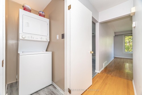 7 Maitland Avenue, Hamilton, ON - Indoor Photo Showing Laundry Room