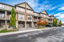 5 Ridgeside Lane, Hamilton, ON  - Outdoor With Balcony With Facade 