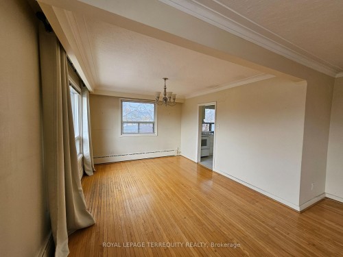 5-401 Winnett Avenue, Toronto, ON - Indoor Photo Showing Other Room