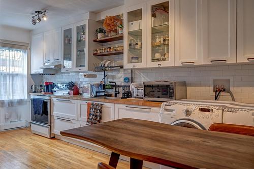 Kitchen - 8004 Av. Casgrain, Montréal (Villeray/Saint-Michel/Parc-Extension), QC - Indoor Photo Showing Kitchen