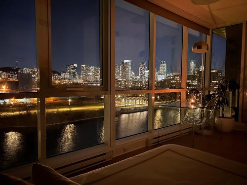 Water view - 605-2175 Rue St-Patrick, Montréal (Le Sud-Ouest), QC - Indoor Photo Showing Other Room