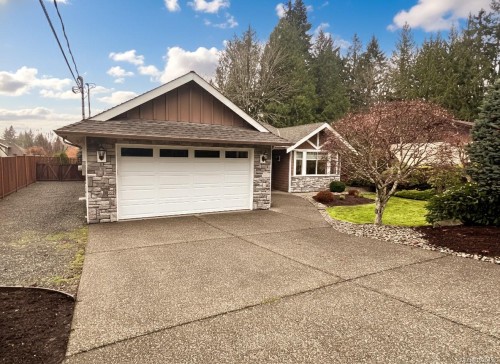 345 Dorset Rd, Qualicum Beach, BC 