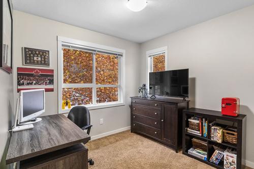 613 Boynton Place, Kelowna, BC - Indoor