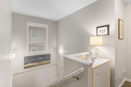 613 Boynton Place, Kelowna, BC - Indoor Photo Showing Other Room