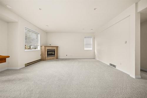 2090 Bowron Street, Kelowna, BC - Indoor With Fireplace