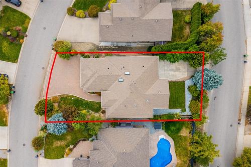 2090 Bowron Street, Kelowna, BC - Outdoor With View