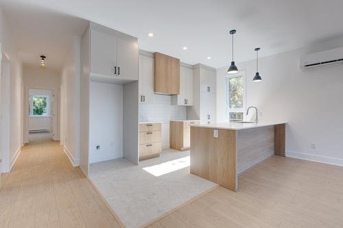 11379 Av. L'Archevêque  Montréal (Montréal-Nord), QC H1H 3B1