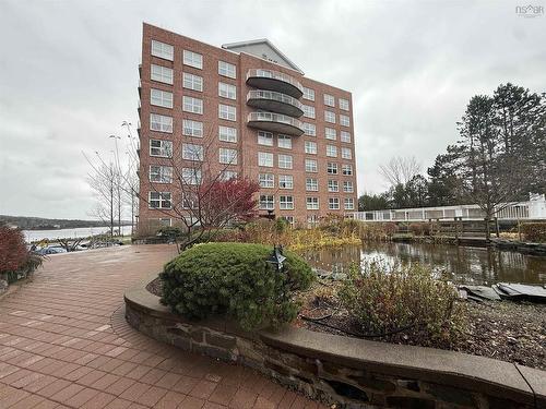 404 99 Waterfront Drive, Bedford, NS 