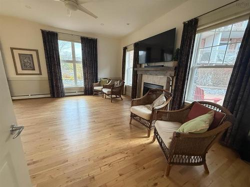 404 99 Waterfront Drive, Bedford, NS 