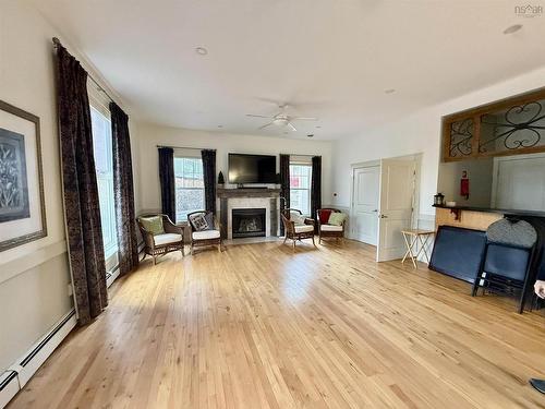 404 99 Waterfront Drive, Bedford, NS 