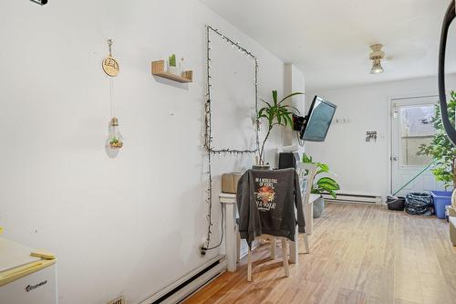 Salon - 180 Boul. Ste-Rose, Laval (Sainte-Rose), QC - Indoor Photo Showing Other Room