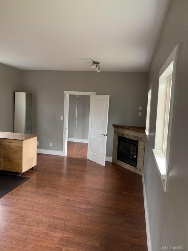 2329 Dowler Pl, Victoria, BC - Indoor Photo Showing Living Room With Fireplace
