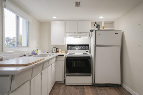 4865 Burde St, Port Alberni, BC 