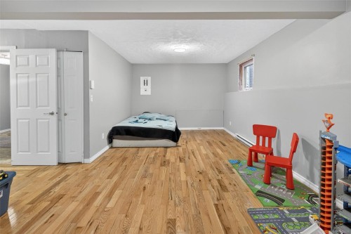 7460 East Saanich Rd, Central Saanich, BC 