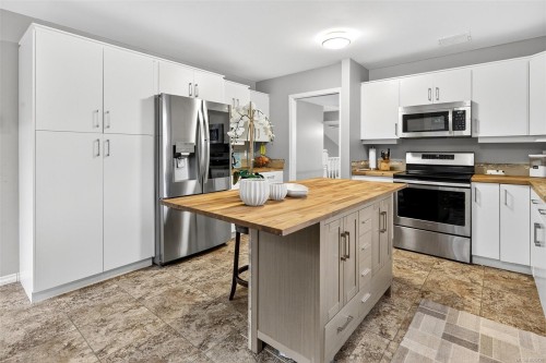 7460 East Saanich Rd, Central Saanich, BC 