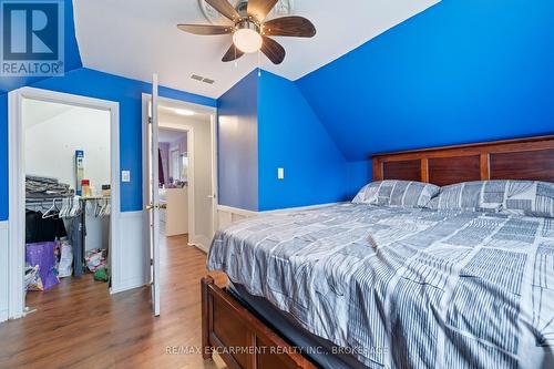 15 Phipps Street, Fort Erie (Central), ON - Indoor Photo Showing Bedroom