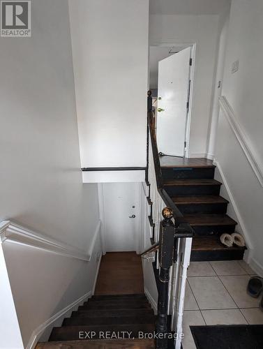 34 Danielle Crescent, Barrie, ON - Indoor Photo Showing Other Room