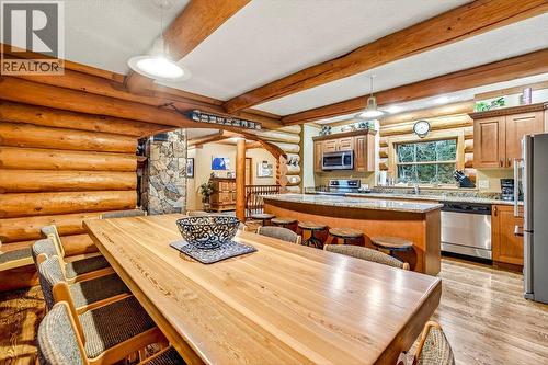 4580 Timberline Crescent, Fernie, BC - Indoor Photo Showing Other Room