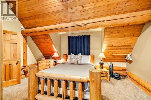 4580 Timberline Crescent, Fernie, BC - Indoor Photo Showing Other Room