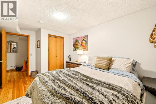 4580 Timberline Crescent, Fernie, BC - Indoor Photo Showing Bedroom