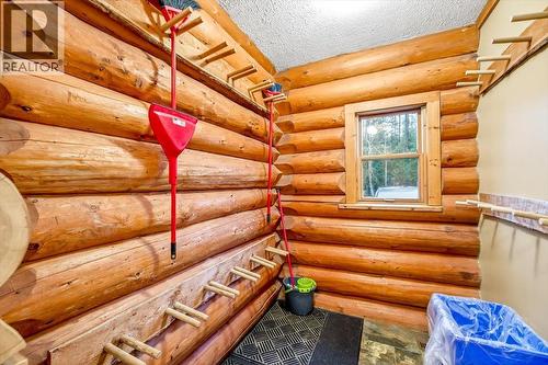 4580 Timberline Crescent, Fernie, BC - Indoor Photo Showing Other Room