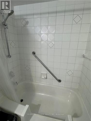 306 - 75 King Street E, Mississauga, ON - Indoor Photo Showing Bathroom