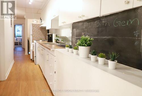 1242 Danforth Avenue, Toronto, ON 