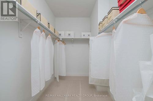 106 Hackamore Crescent, Ottawa, ON - Indoor With Storage