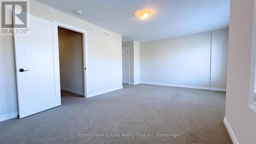 90 Nepeta Crescent, Ottawa, ON - Indoor Photo Showing Other Room