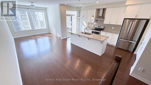 90 Nepeta Crescent, Ottawa, ON - Indoor Photo Showing Kitchen