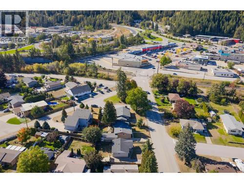 204 Pinewood Drive, Castlegar, BC - Outdoor With View