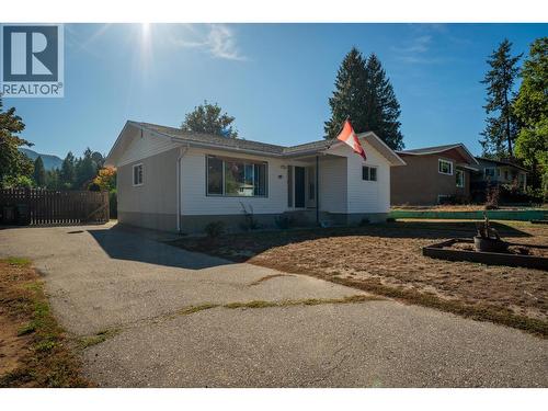 204 Pinewood Drive, Castlegar, BC - Outdoor