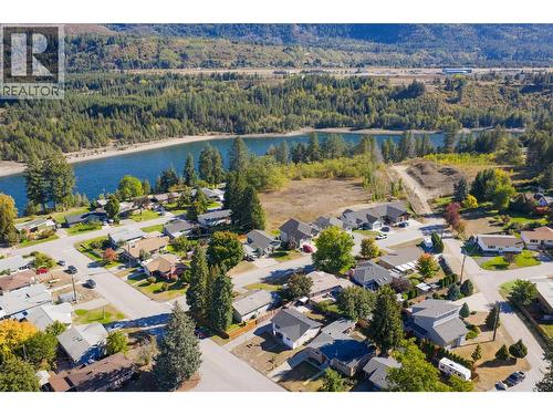 204 Pinewood Drive, Castlegar, BC - Outdoor With View