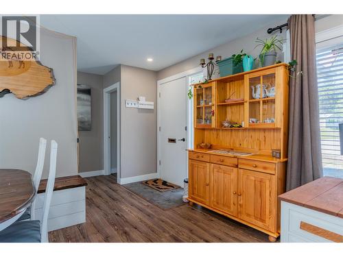 204 Pinewood Drive, Castlegar, BC - Indoor