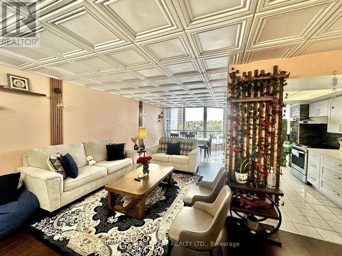 510 - 3 Rowntree Road, Toronto, ON - Indoor Photo Showing Living Room