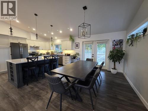 5110 Jolliffe Avenue, Terrace, BC - Indoor Photo Showing Dining Room