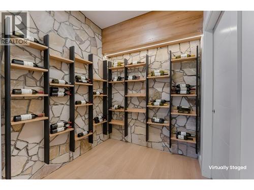 8924 Tavistock Road, Vernon, BC - Indoor