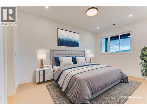 8924 Tavistock Road, Vernon, BC - Indoor Photo Showing Bedroom