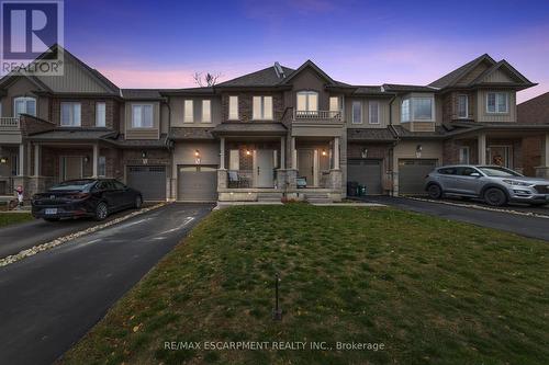 17 DENNIS DRIVE  West Lincoln, ON L0R 2A0