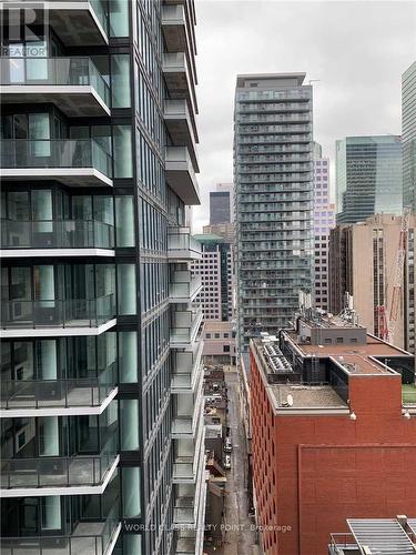 1912 - 115 Blue Jays Way, Toronto, ON - Outdoor