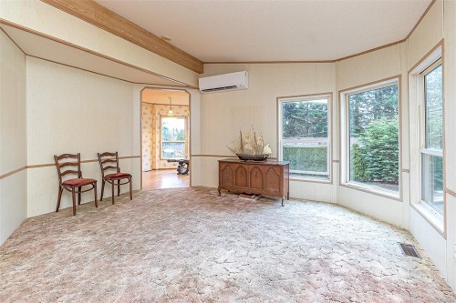 211-2779 Stautw Rd, Central Saanich, BC 