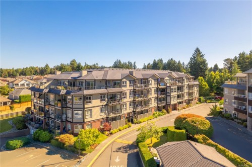 212-6728 Dickinson Rd  Nanaimo, BC V9T 1T3
