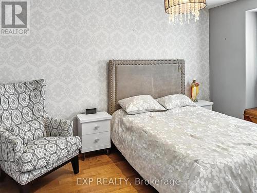 66 Fall Fair Way, Hamilton, ON - Indoor Photo Showing Bedroom