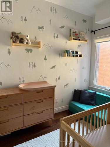 410 Manning Avenue, Toronto, ON - Indoor Photo Showing Bedroom