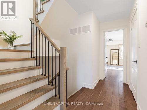 Th3 - 60 Carr Street, Toronto, ON - Indoor Photo Showing Other Room